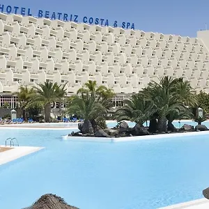 Beatriz Costa & Испания